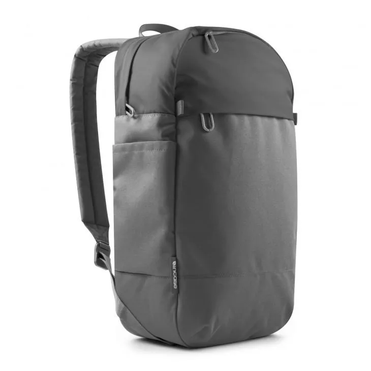 INCASE CAMPUS COMPACT BACKPACK // CHARCOAL